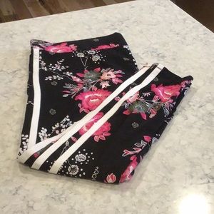 Pink and black  leggings.  Perfect for spring.